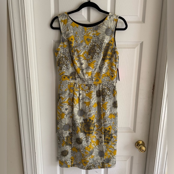 Liberty of London for Target Yellow Shift Dress, Flowers, 4, NWT - Picture 6 of 7
